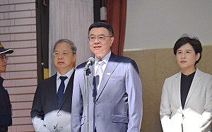 蔣萬安酸「我綠共我驕傲」 卓榮泰反擊：地方政府別對國格曖昧不清 