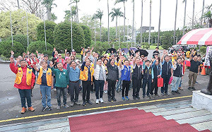 響應世界地球日 江啟臣帶頭宣誓淨山