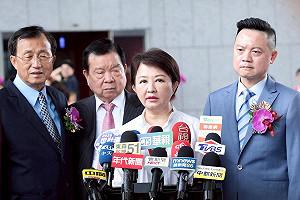 國民黨北檢抗議沒去但很感動 盧秀燕:用不同的方式