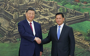 (影) 習近平親訪柬埔寨受王室熱烈歡迎 公主親唱中文歌一鳴驚人