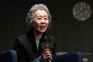 奧斯卡得主尹汝貞公開兒子是同志 笑稱現在比較愛女婿