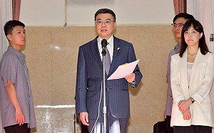 沒擋解凍案！卓榮泰：要各部會1584項全送出、要求立院全部解凍