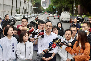 黃呂錦茹羈押庭 朱立倫聲援：司法變執政者打手