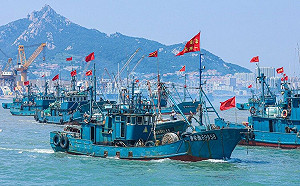 中國漁民化身民兵與共軍操演 日智庫籲應對防備