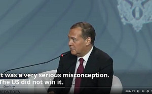 為中國抱不平! 梅德韋傑夫狠批美關稅政策 稱川普重傷盟友經濟 損人不利己