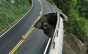 15公尺長路基掏空！太平山遊樂園區急休園5天