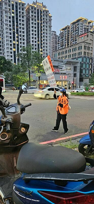 新竹雙罷  林志潔曝清大退休老師志工心聲:盼彌補本校翁曉玲對國家造成的傷害