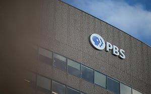 川普再拿媒體開刀！認定PBS、NPR等2公共媒體「有偏見」下令斷供資金