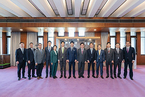 林佳龍見自民黨青年局暢談「台灣戰略三鏈」：台日合作可互惠共榮