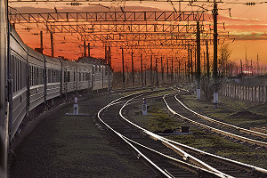 挑戰一帶一路  日本攜手哈薩克建歐亞鐵道