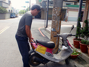 廢車別亂丟！查報拖吊保管系統9/1上路