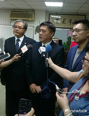 主持中市主委佈達 郝龍斌：重新贏回執政