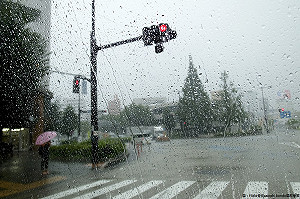 瑪娃緩步環流影響台 各地降雨機率高