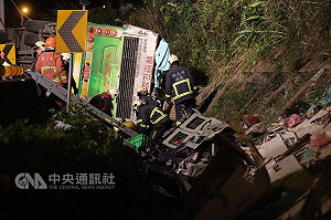 蝶戀花車禍33死 檢方偵結不起訴