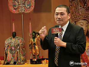 湄洲媽睽違20年來台 侯友宜笑談郭台銘發跡廟