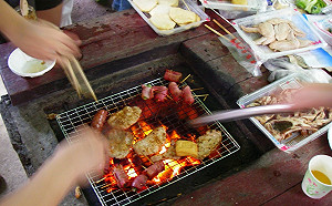 禁烤肉防自殺？自殺防治中心籲：多關心親友最重要