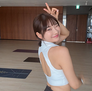 愛莉莎莎瑜伽課程賣爆「引昔日老師不滿」?本人回應了