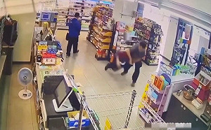 宜蘭警超商埋伏 大外割壓制逮詐團車手