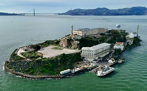 重啟惡魔島! 獄滿為患 川普將令重啟、打造終極監獄關「全美最狠重犯」