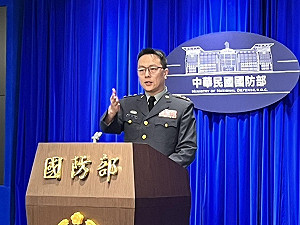 喬福駿代理軍聞處長記者會首登場 孫立方兼任發言人未變