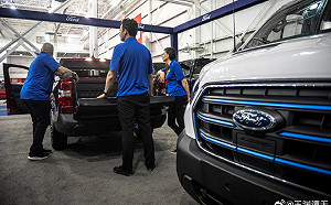 福特汽車因川普關稅預損15億美元 暫停2025年財務指引