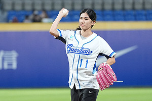 聽奧國手許樂2度為悍將開球 心情仍有點緊張