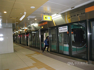 高捷司機員涉丟棄旅客遺失包包免職 遭提告侵占