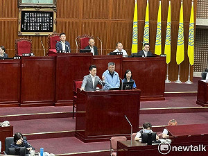 為朱立倫「納粹說」大吵 蔣萬安嗆簡舒培:妳不敢譴責王義川、陳其邁