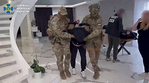 (影) 匈牙利特工刺探烏軍事機密! 查獲首例 烏安全局扎波羅熱逮2人 叛國罪起訴