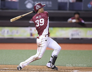 林立回一軍板凳待命 腳踝尚有痠痛腫脹感需適應