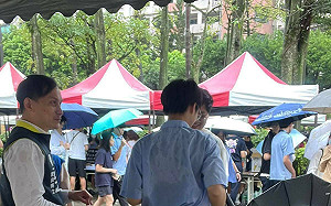 葉元之赴板中校慶被嗆爆！嗆聲學生發文還原破萬人狂讚 李正皓：學弟猛喔！