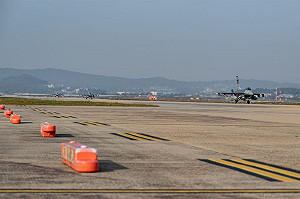 韓聯社：2台灣人涉非法拍攝美軍機與設施被抓