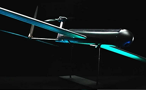 潛入戰場！完全AI自主攻擊400公里射程無人機「紅龍」 傳已運抵烏