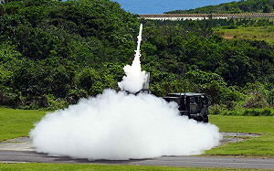 屏東九鵬今射「神弓」 陸射劍二3發全中