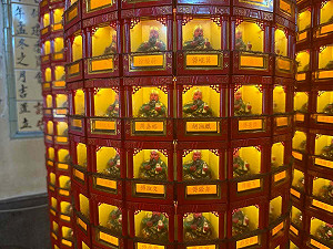 罷免投票壓力大! 傅崐萁家族遭爆點6千盞光明燈  網傻眼:是在買贖罪券?