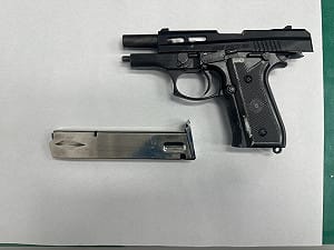 屏東酒吧槍擊案致1死 犯嫌主動投案