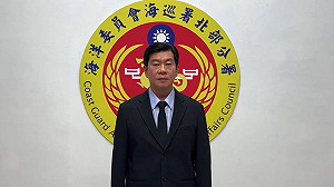 中國籍父子搭橡皮艇偷渡「投奔自由」被逮!海巡署:不排除中共襲擾