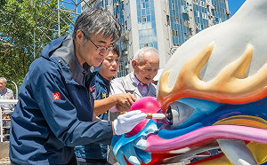 高雄龍舟愛河點睛  端午連假精彩賽事登場