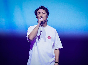 陳奕迅確診新冠「遭陸網瘋傳死訊」？本人現身闢謠