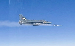 CP值較高!印度空軍為「飆風」戰機換裝 自產「阿斯特拉」取代法製「雲母」