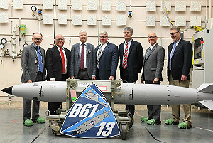 (影) 自冷戰以來核武庫最大更新! 美首枚B61-13型號核彈完成生產