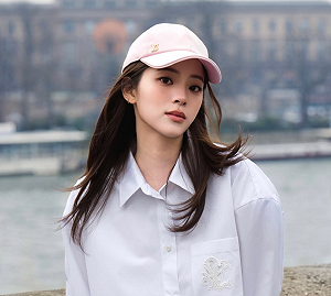 歐陽娜娜舔共「台灣國籍遭註銷」？事實查核中心說話了