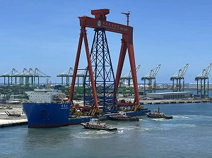 中製超大型龍門吊進駐高港  港務公司：無資安疑慮  