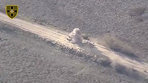 (影) 逃兵多達5萬人! 機密文件外流俄軍漏氣 烏無人機又滅俄裝甲部隊