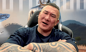 才因心臟不適送醫!館長突淚崩認「陷低潮」:壓力真的很大