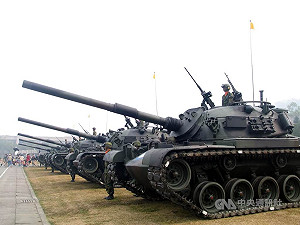 顧立雄:CM12戰車115年起逐年淘汰 無人機部隊取代