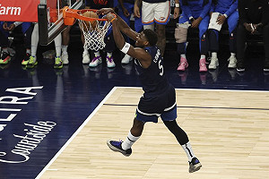 NBA愛德華茲轟30分 灰狼勝雷霆西區冠軍賽開胡