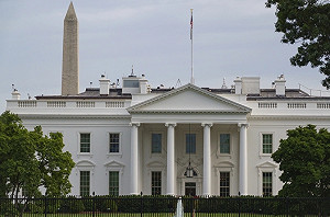 白宮國安會對中國人員快裁光! 被迫30分鐘內離開 川普以後「依直覺」決策