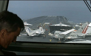 美軍高頻活動軍事存在 尼米茲號航艦打擊群再次進駐南海