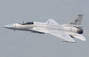 印巴空戰後大熱門! 「這國」再追加24架「梟龍」直接從巴買回「一隻空軍」